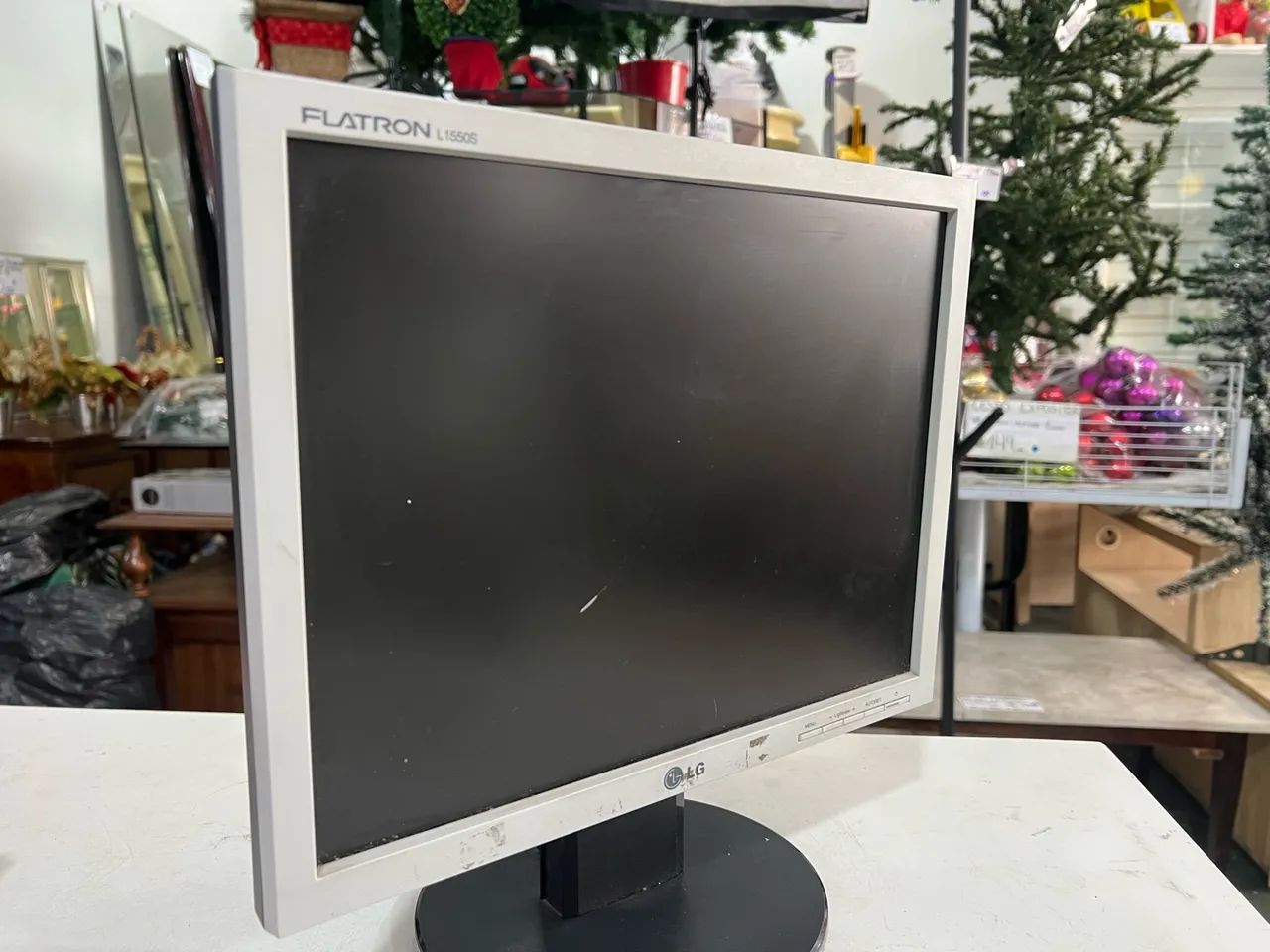 Monitor LG Flatron LCD 15 Polegadas L1550S-SN Com Defeito - Foto 2
