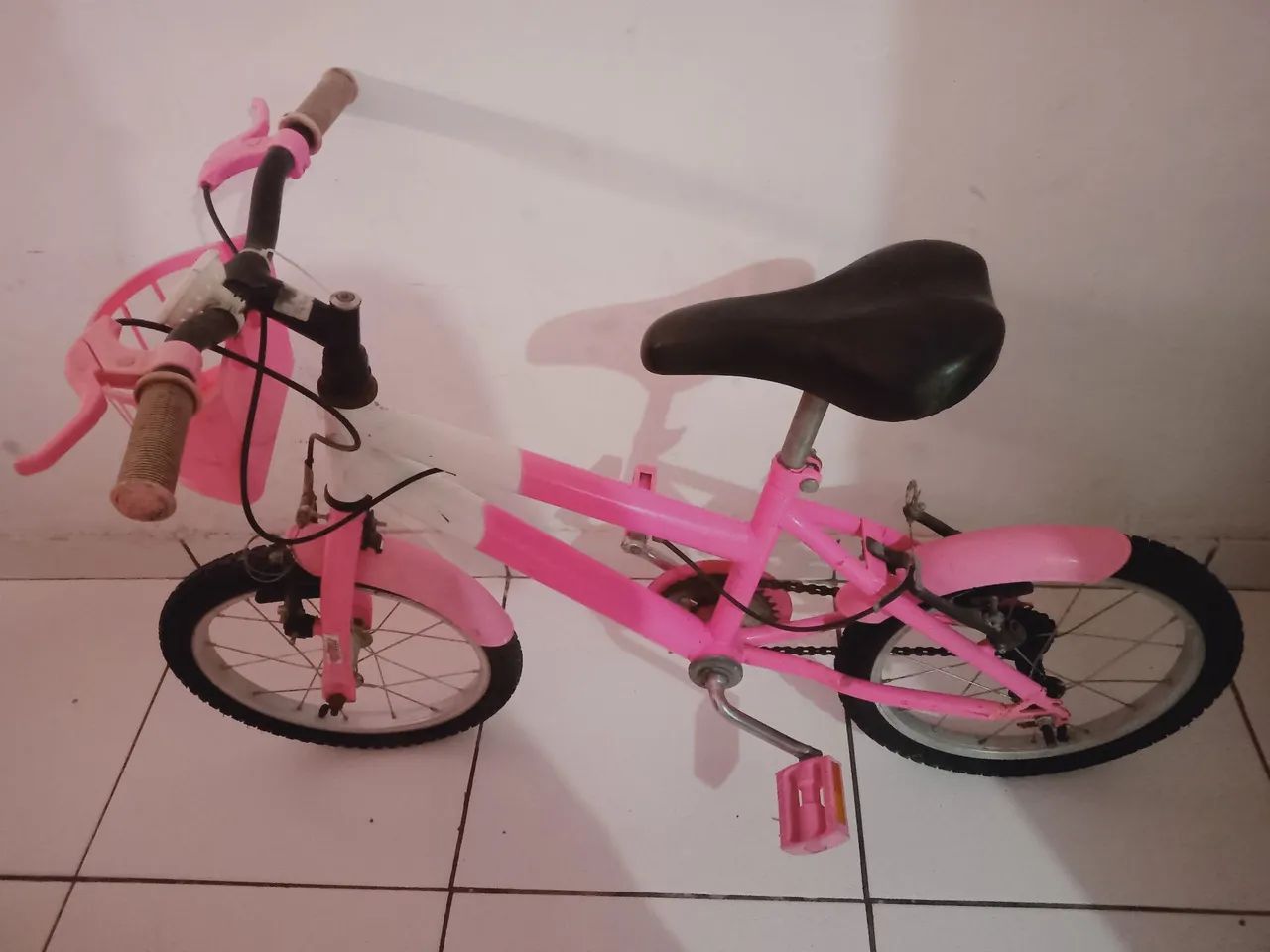 Bicicleta pequena para menina!