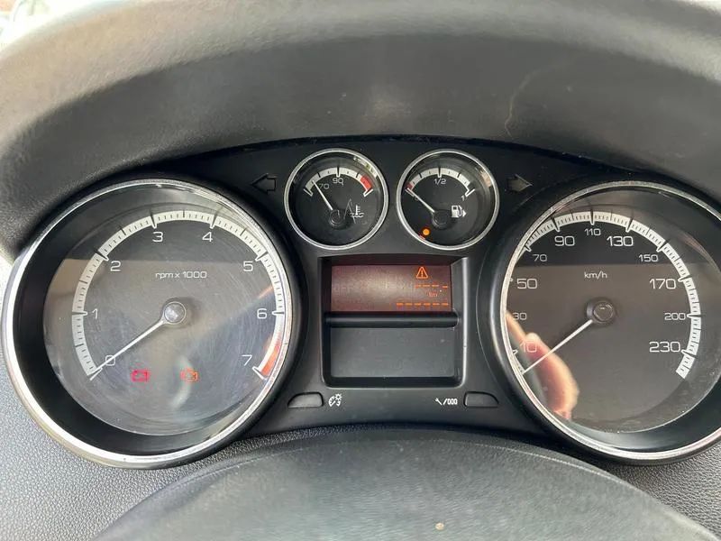 Peugeot 308 Active 1.6 Flex 16V 5p mec., foto 4 de 15