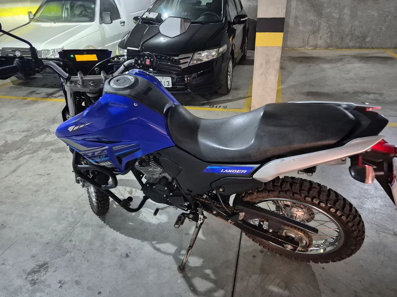 XTZ 250 LANDER 2022 - Foto 3