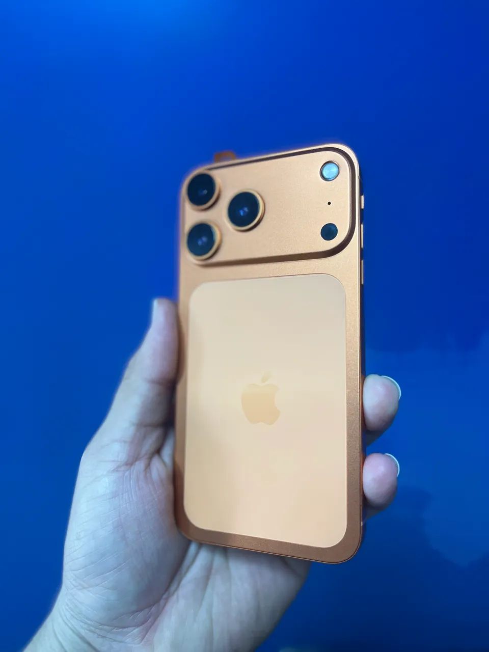 iPhone 11 64 GB com estética 17 PRO  - Foto 4