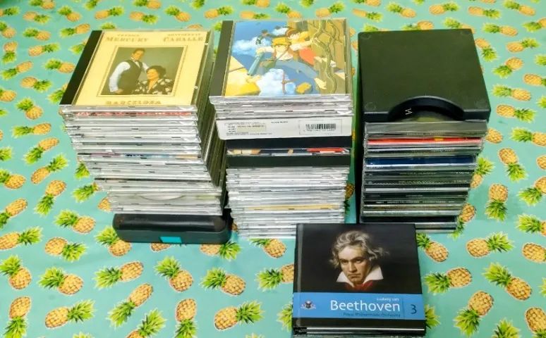 Lote de 55 CDs usados - relação anexa
