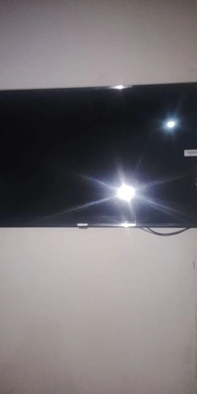 Vendo essa TV semp tochiba 32 polegadas 