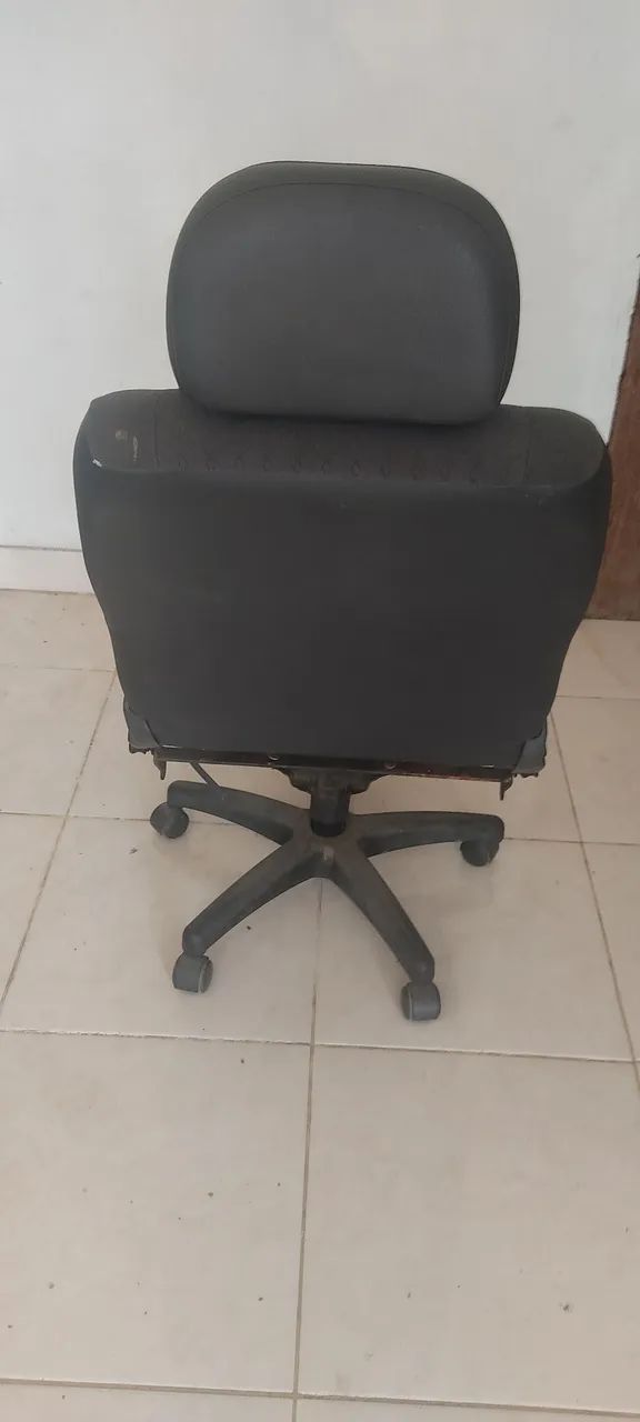 Cadeira de Pc com banco de carro  - Foto 2