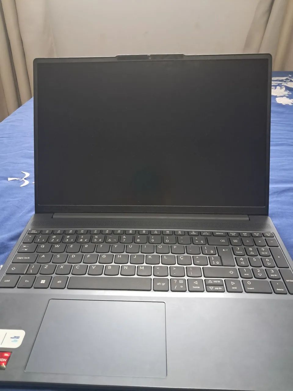 Notebook Lenovo Slim 3 Ryzen 7 7735HS 
