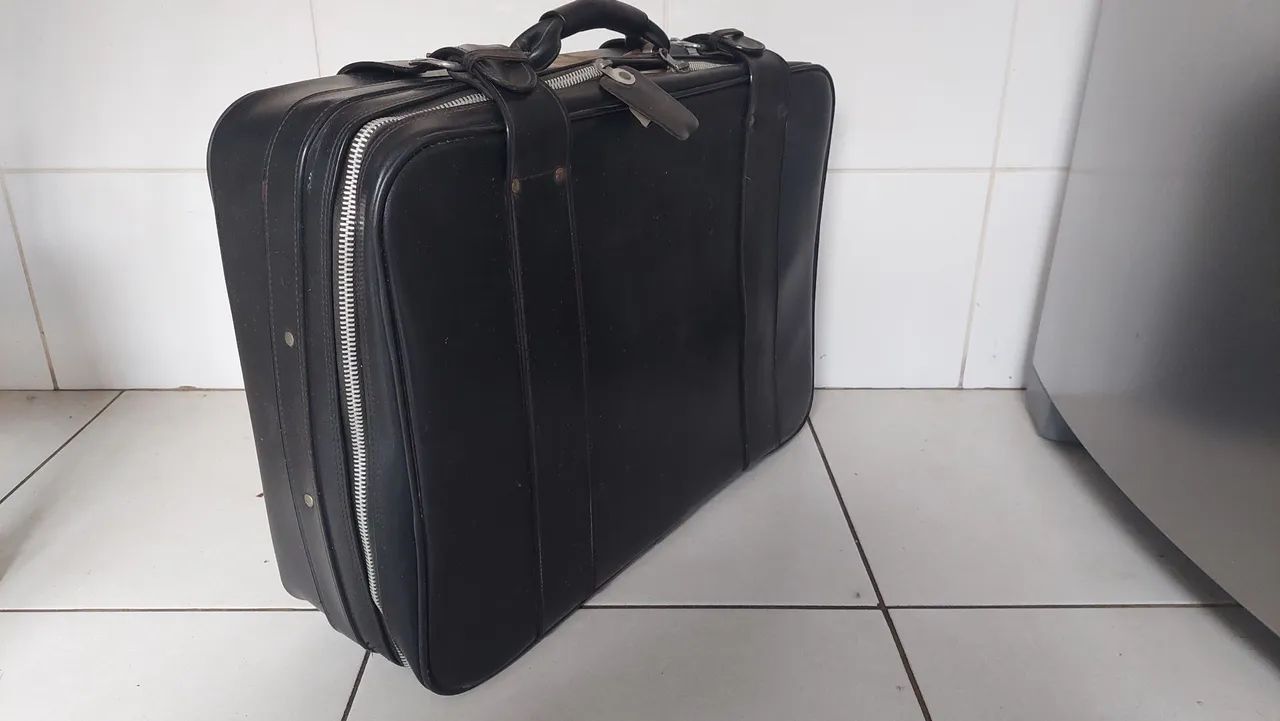 Mala de viagem couro retrô - Oportunidade!