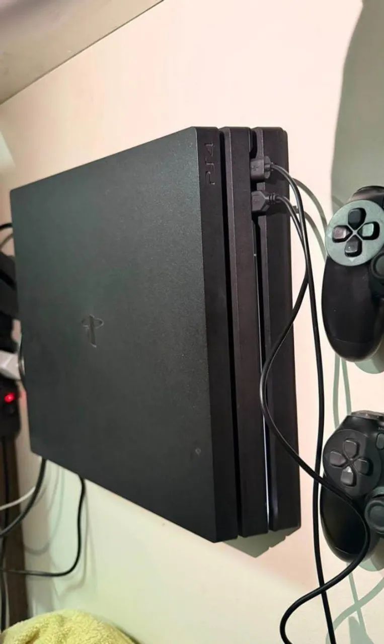 Ps4 pro 