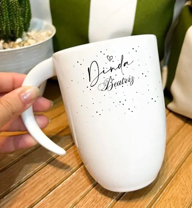 Caneca alça lua personalizada - Foto 4