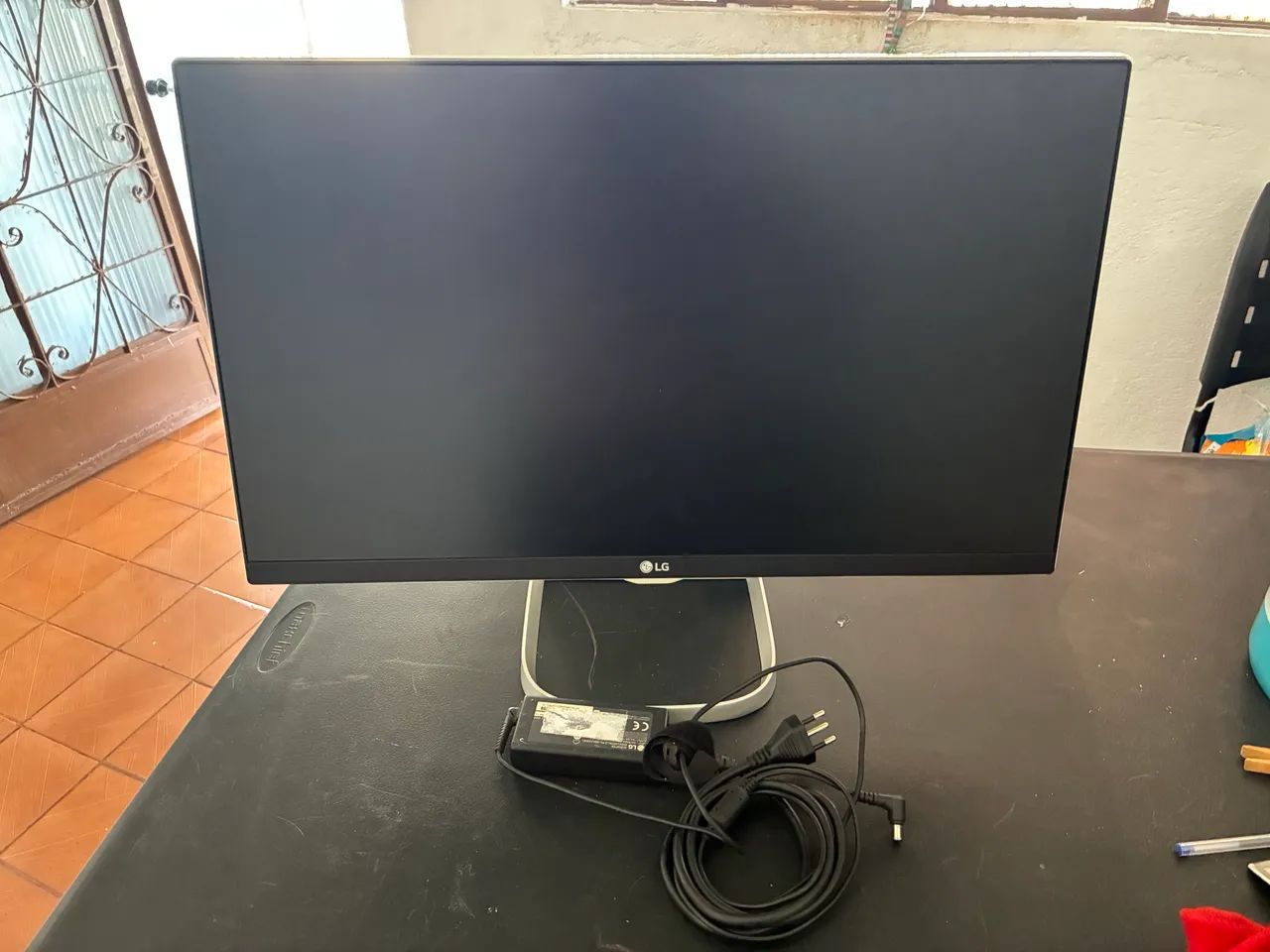 All in One LG24v55 - Foto 2
