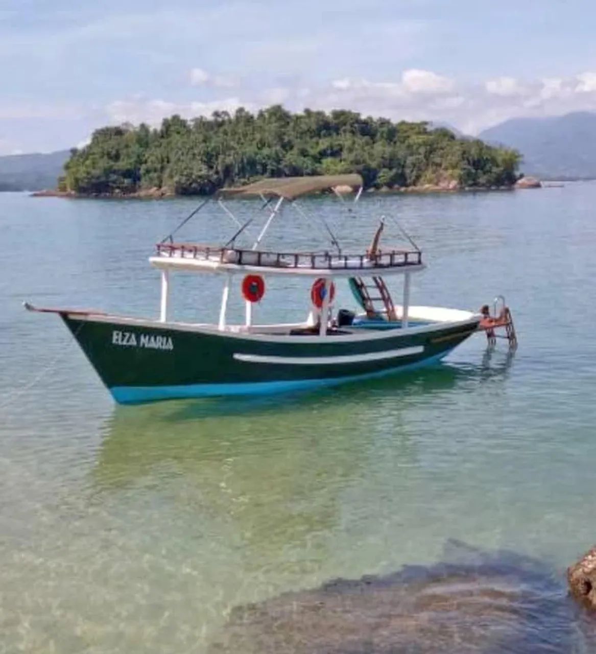 Barco de Turismo - Foto 3
