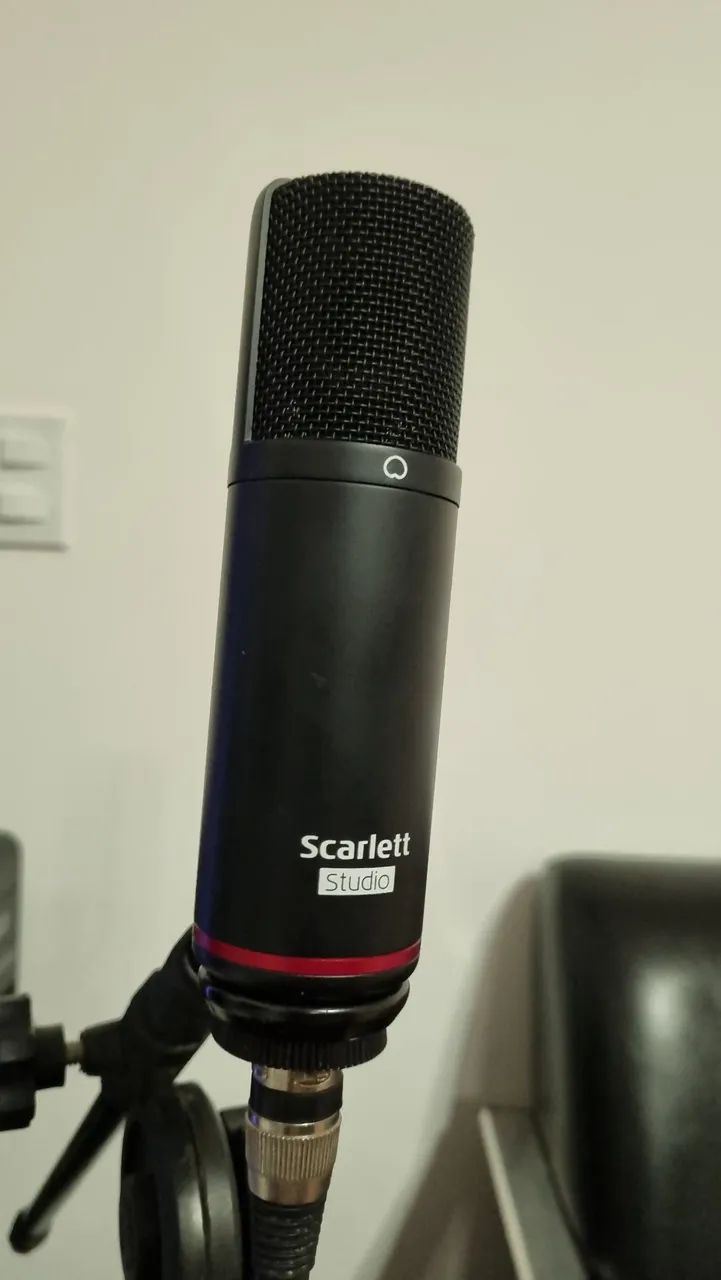 Microfone Condensador Focusrite Scarlett CM25 MKIII
