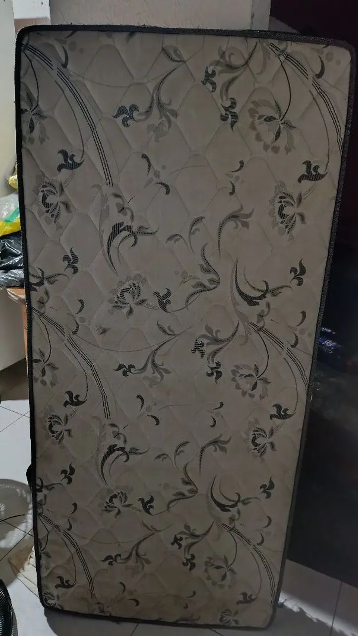Single bed with 6 legs65576114148993121