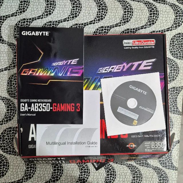 Caixa Placa mãe Gigabyte AB350 - Gaming 3 - Foto 2