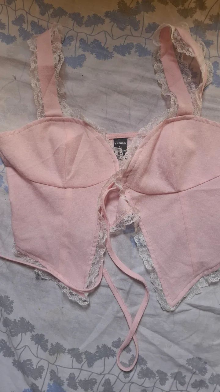 blusa "coquette" shein