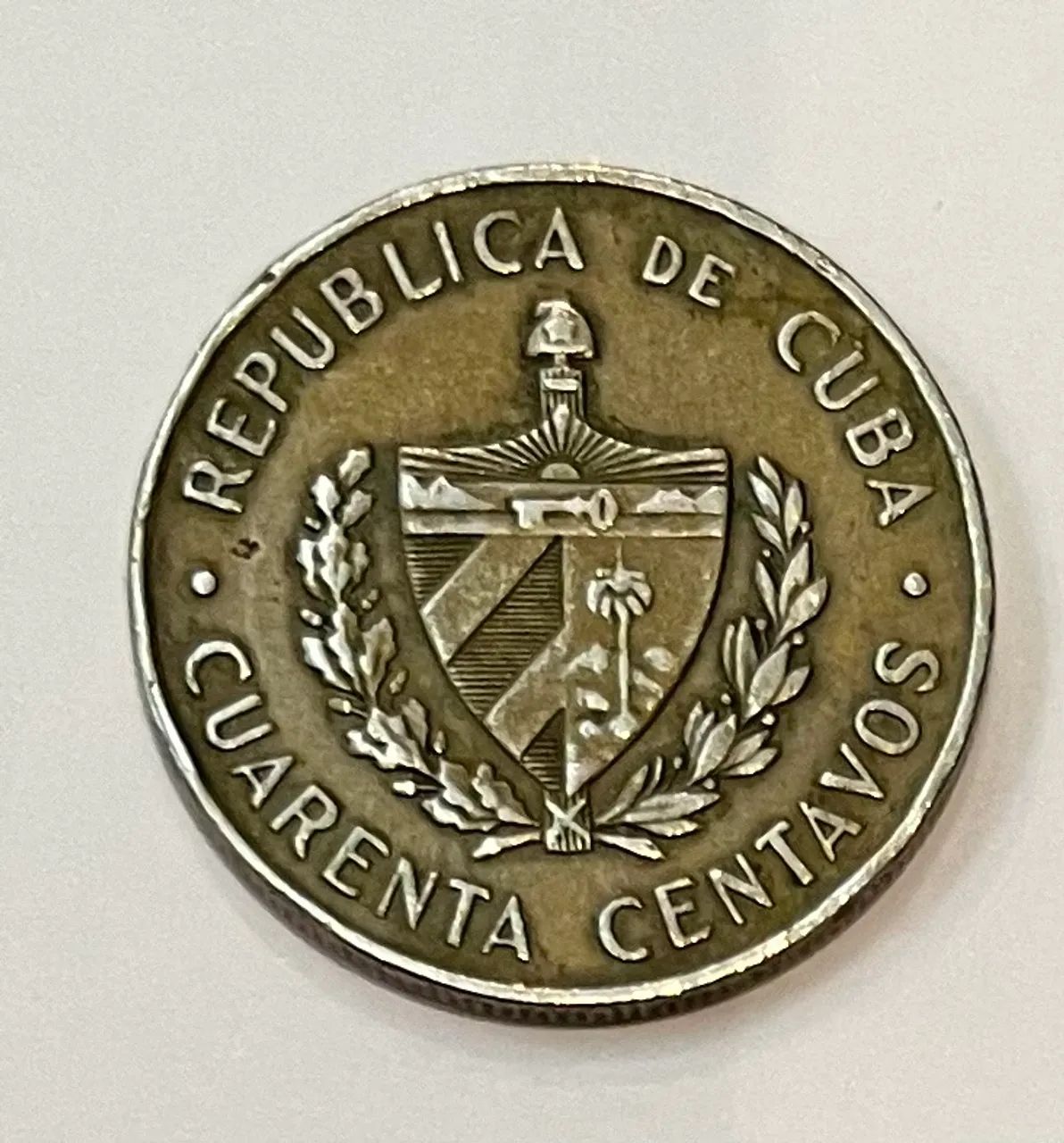 Moedas antigas - Cuba / Bolívia / Peru - Foto 2