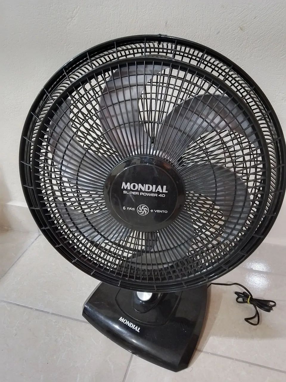 Ventilador de mesa mondial 
