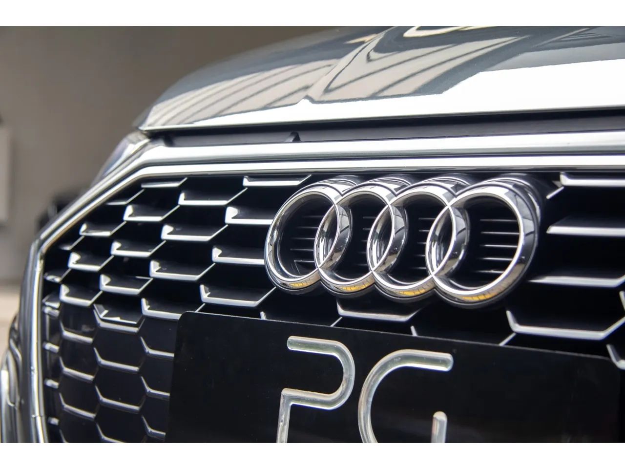 Audi A3 Sed. Perform. Black 2.0 TFSI S-tronic, foto 8 de 15