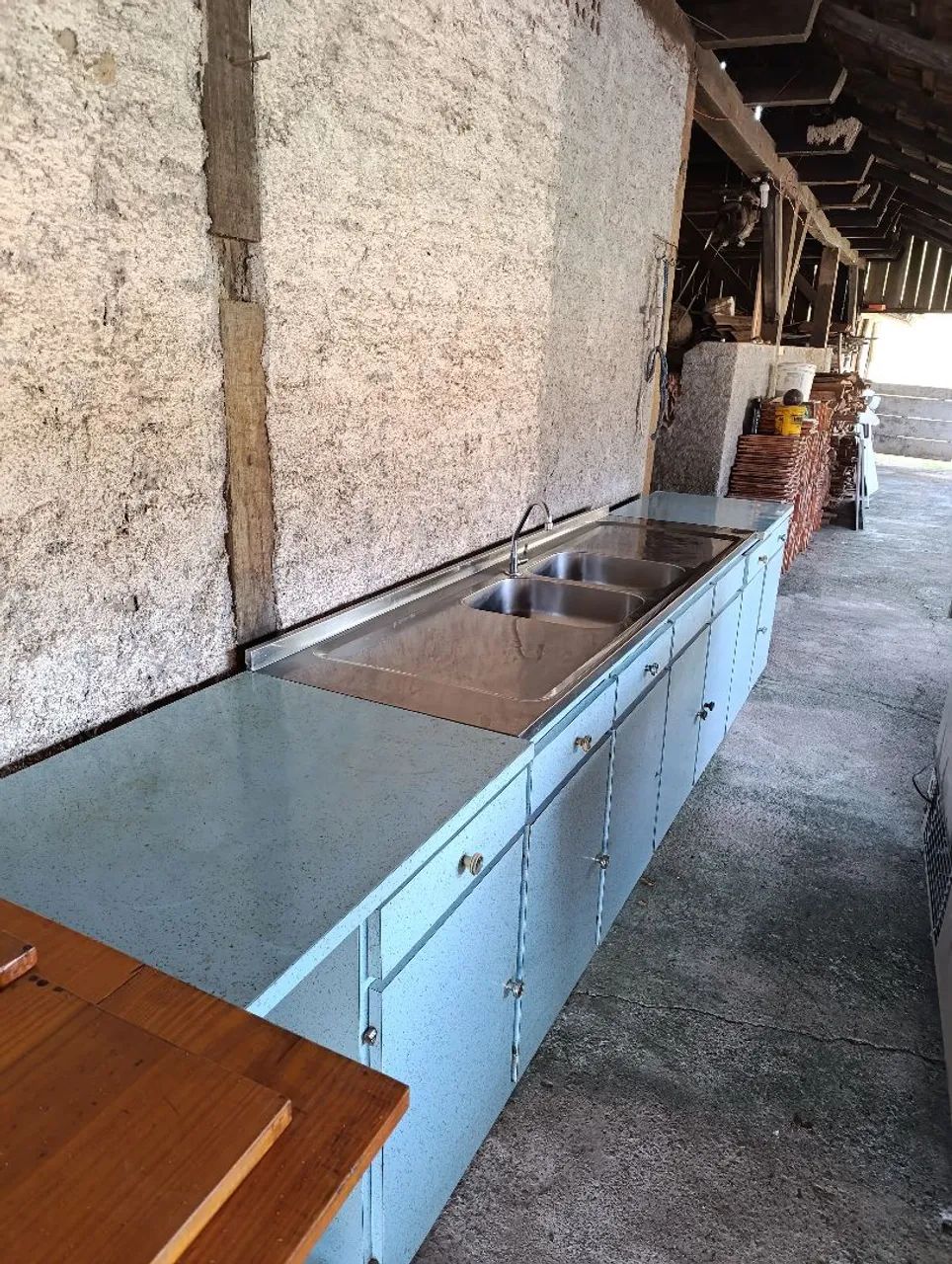 Vendo balcão com pia de inox cuba dupla - Foto 3