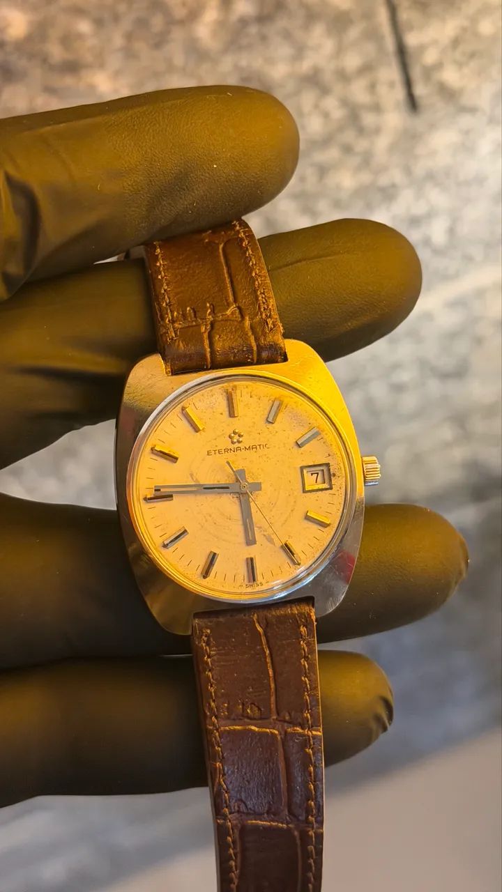 Relógio Eterna-Matic automático 37mm