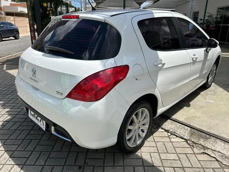 Peugeot 308 Active 1.6 Flex 16V 5p mec., foto 13 de 15