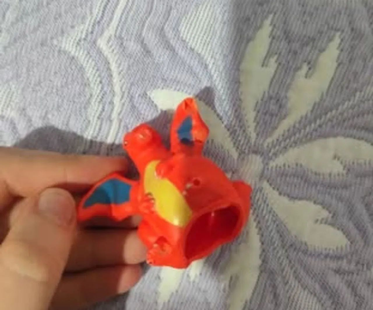 Miniatura pokémon de dedo com 5 bonecos - Foto 4