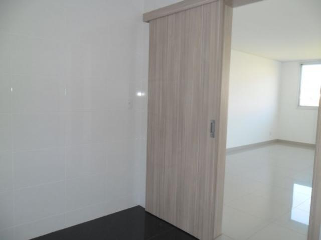 Apartamento 4 quartos, varanda, elevador, 2 vagas livres em condomínio inteligente. - Foto 10
