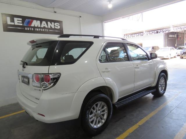 Toyota Hilux SW4 3.0 TDI 4x4 SRV 7L 2015 - Foto 4