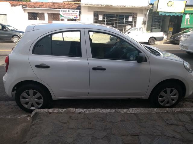 Nissan March - Foto 4