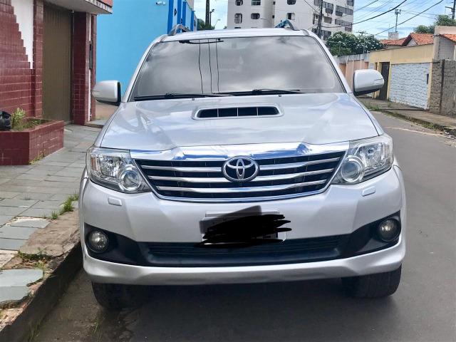 Vendo Hillux SW4 12/13 Diesel 5 Lugares - Foto 4