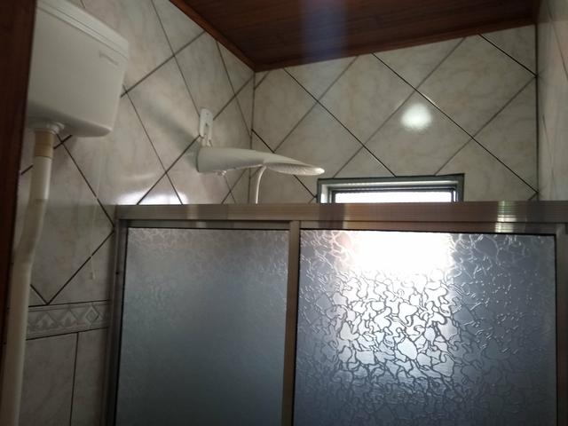 Chalé 3 dormitórios,sala, cozinha, mobiliado, garagem