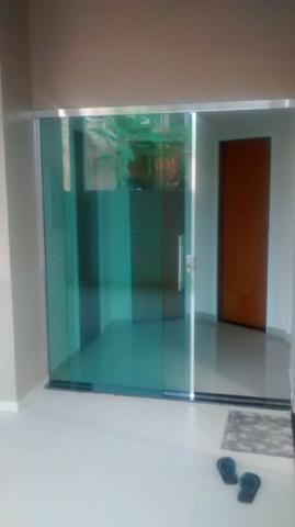 Alugo Linda Casa em Flores com 03 Quartos e 1 Suíte em Rua com Guarita - Foto 18