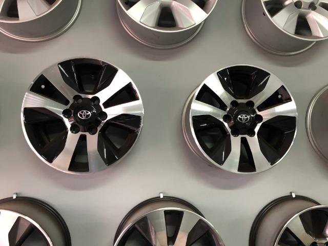 Rodas Aro 17 Toyota Hilux Original SRV Black Diamond - Foto 5