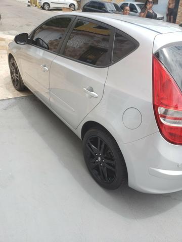 Hyundai i30 2011 Automático 2.0 + gnv teto solar - Foto 10
