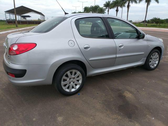 Peugeot 207 1.6 automático 2010/2011 - Foto 4