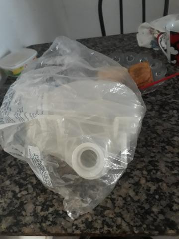 Vendo reservatório de água