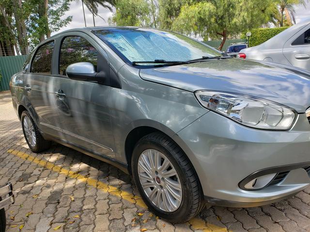Fiat Grand Siena essence 1.6 R$30.000 - Foto 2