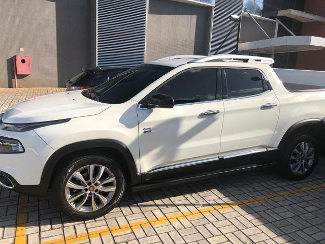 Fiat Toro Volcano 18/19 impecável