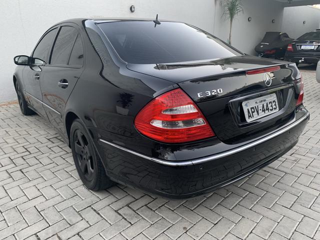 Mercedes E320 2005 impecável - Foto 3