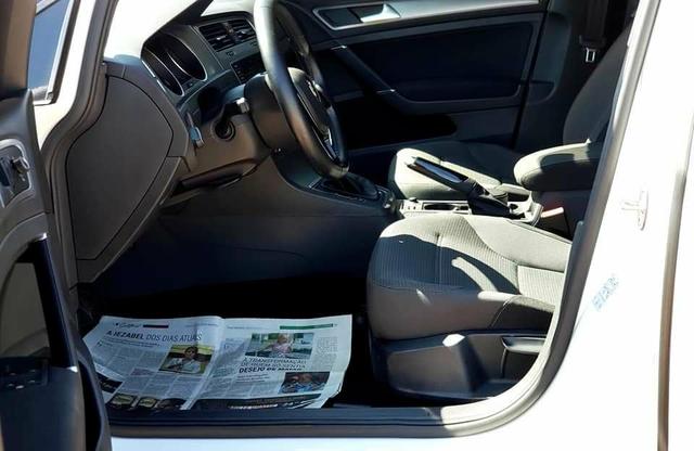 Vw - Golf Comfortline 1.6 MSI / Câmbio Automático-Tiptronic / Apenas 36900 Km / Raridade - Foto 15