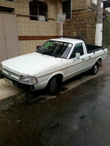 Vendo uma pampa 4×4 em perfeito estado de coservacao.