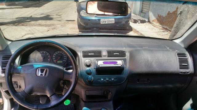Vendo ou troco honda civic 2002 - Foto 4