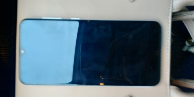 Samsung A30S, 2 meses de uso, com fone e carregador - Foto 3