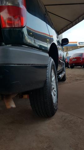 Blazer 2.4 Gasolina 2001 R$ 19.900.00 - Foto 2