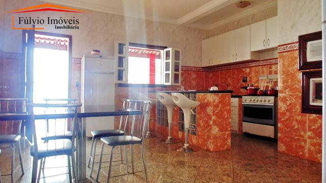 Exuberante casa térrea de alto padrão, com fino acabamento, toda na laje e porcelanato, na - Foto 20