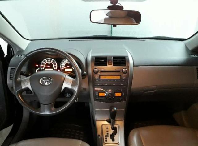Vendo toyota corolla xei flex 1.8 automático 2010/2010 - Foto 9
