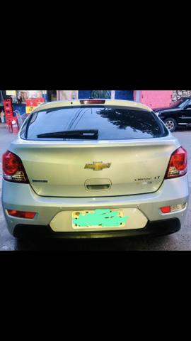 Vendo Cruze Hatch(sport6) 1.8 LT
