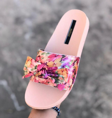 chinelo melissa