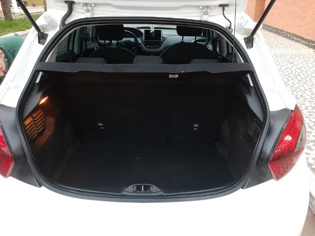 Peugeot 208 active pack 2019 - Foto 6