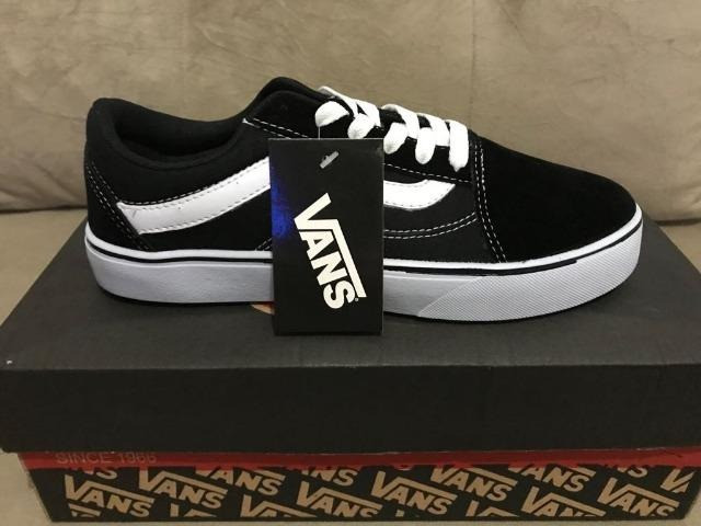sapatenis vans