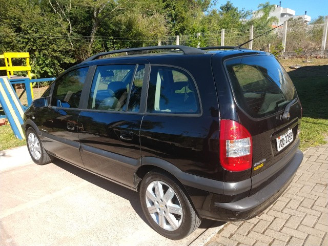 Zafira 7 lugares automático - Foto 3
